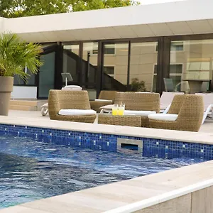 Golden Tulip Aix Les Bains - & Отель
